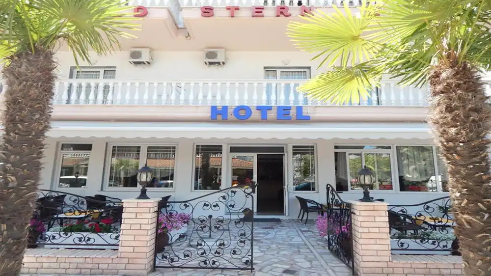 Gold Stern Hotel