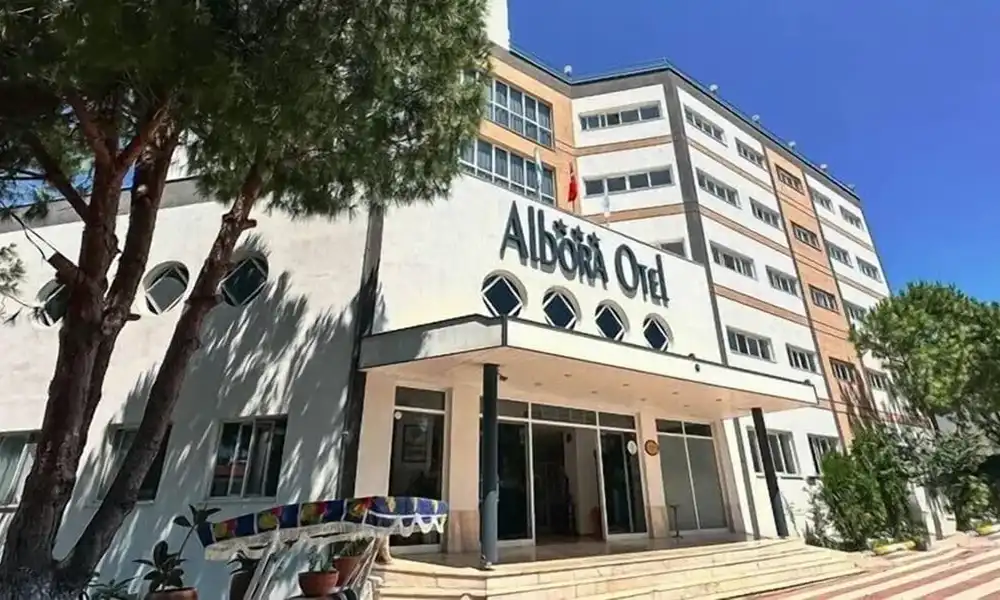 Albora Hotel