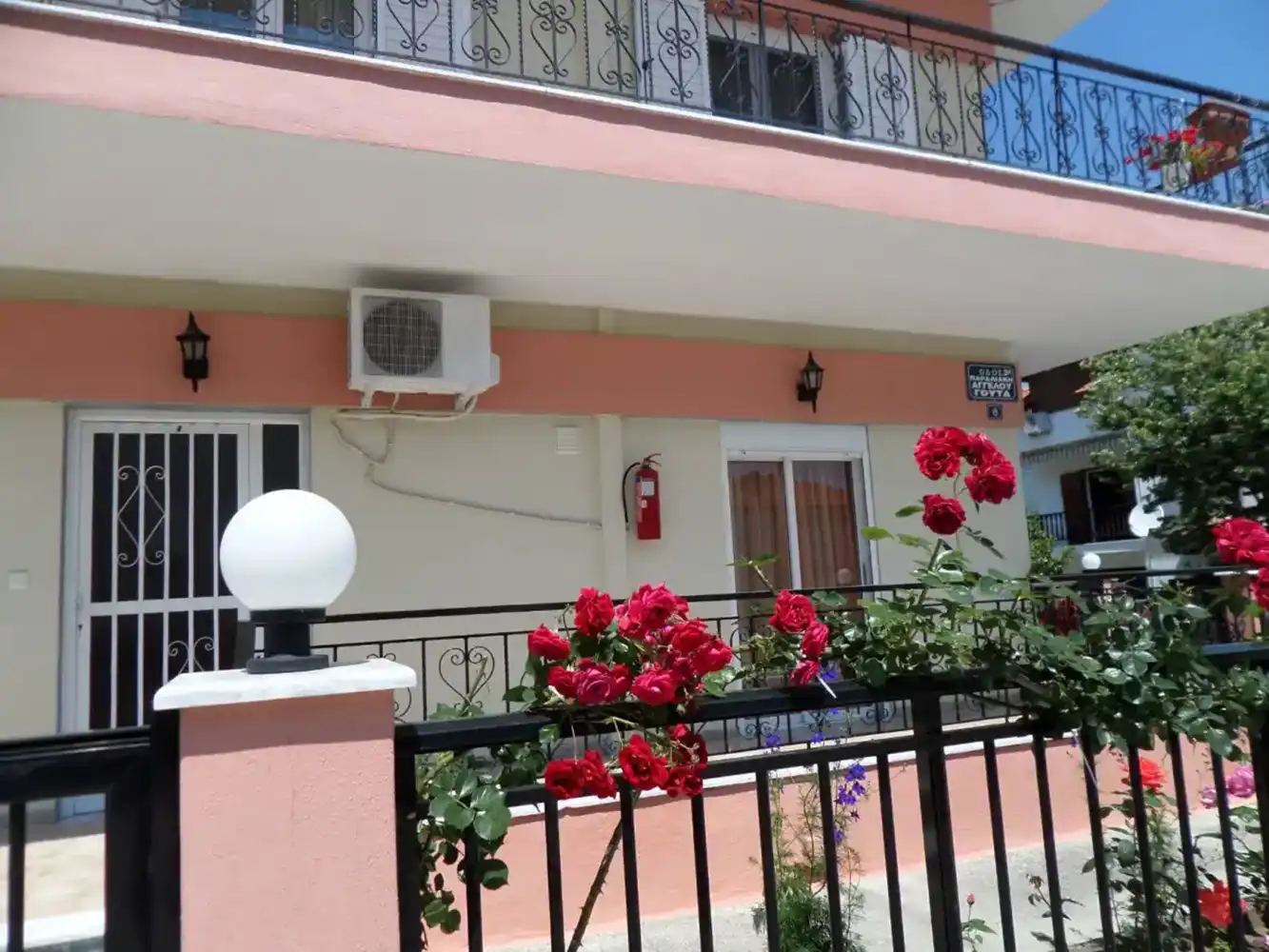 01 Vila Vasiliki Nea Vrasna